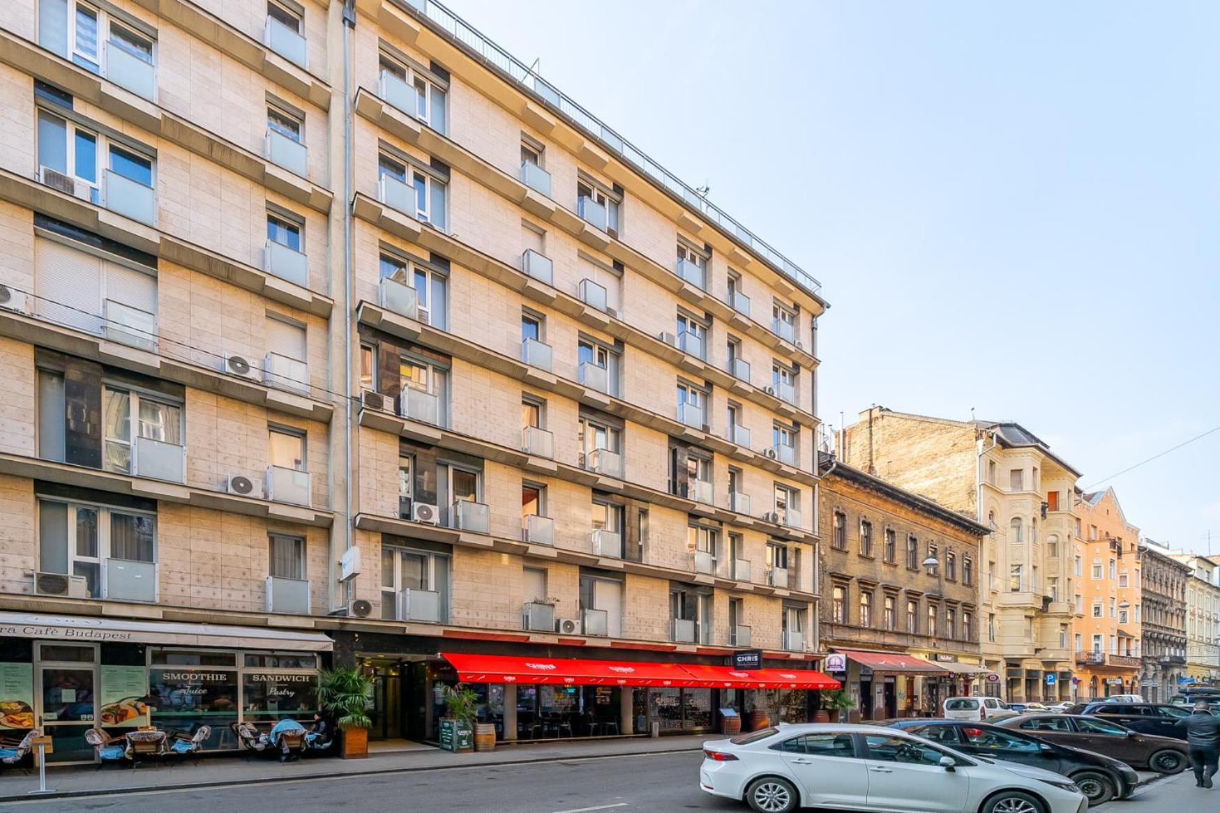 Skyline Terrace * Budapest