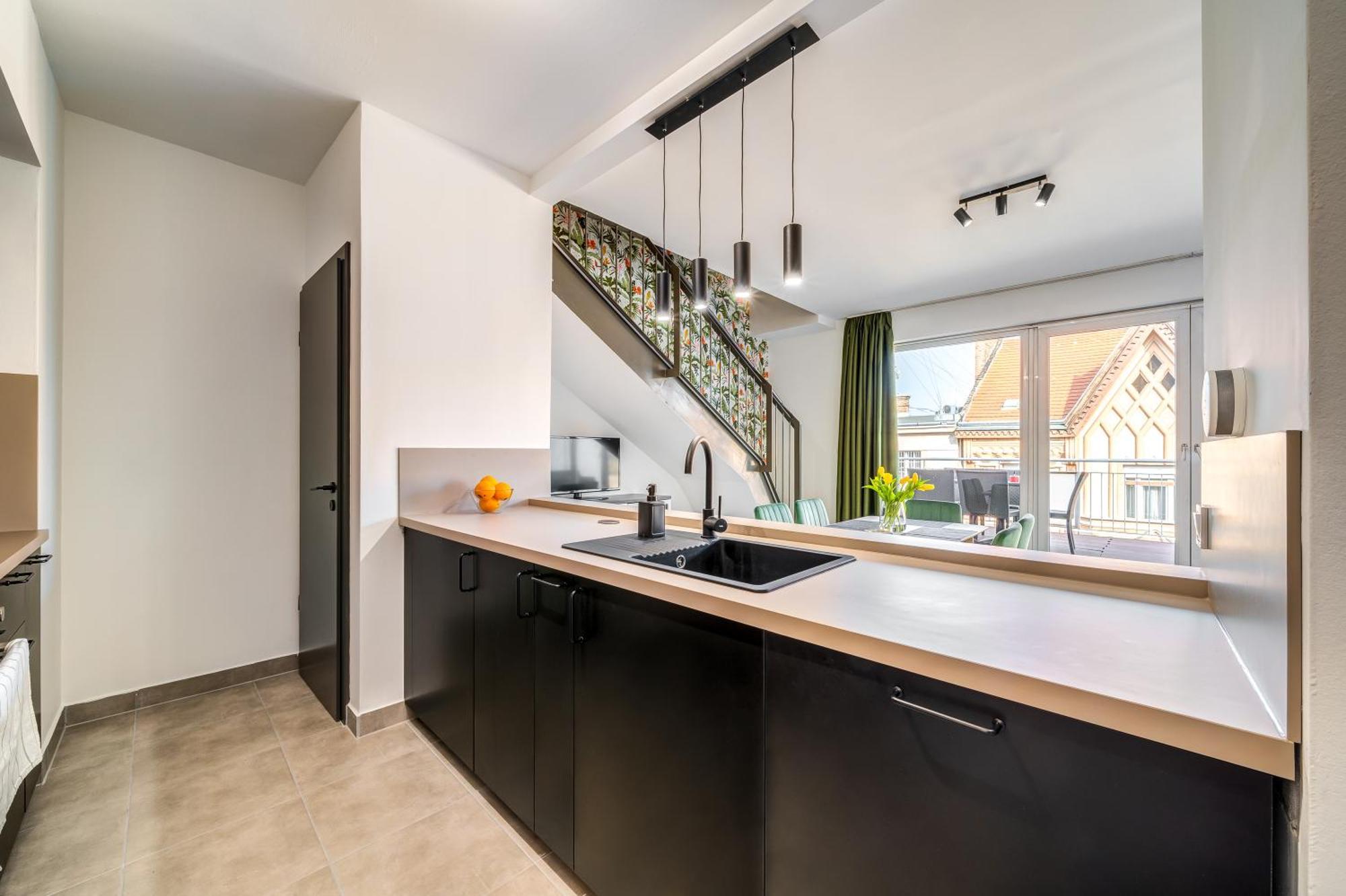 Skyline Terrace Apartment